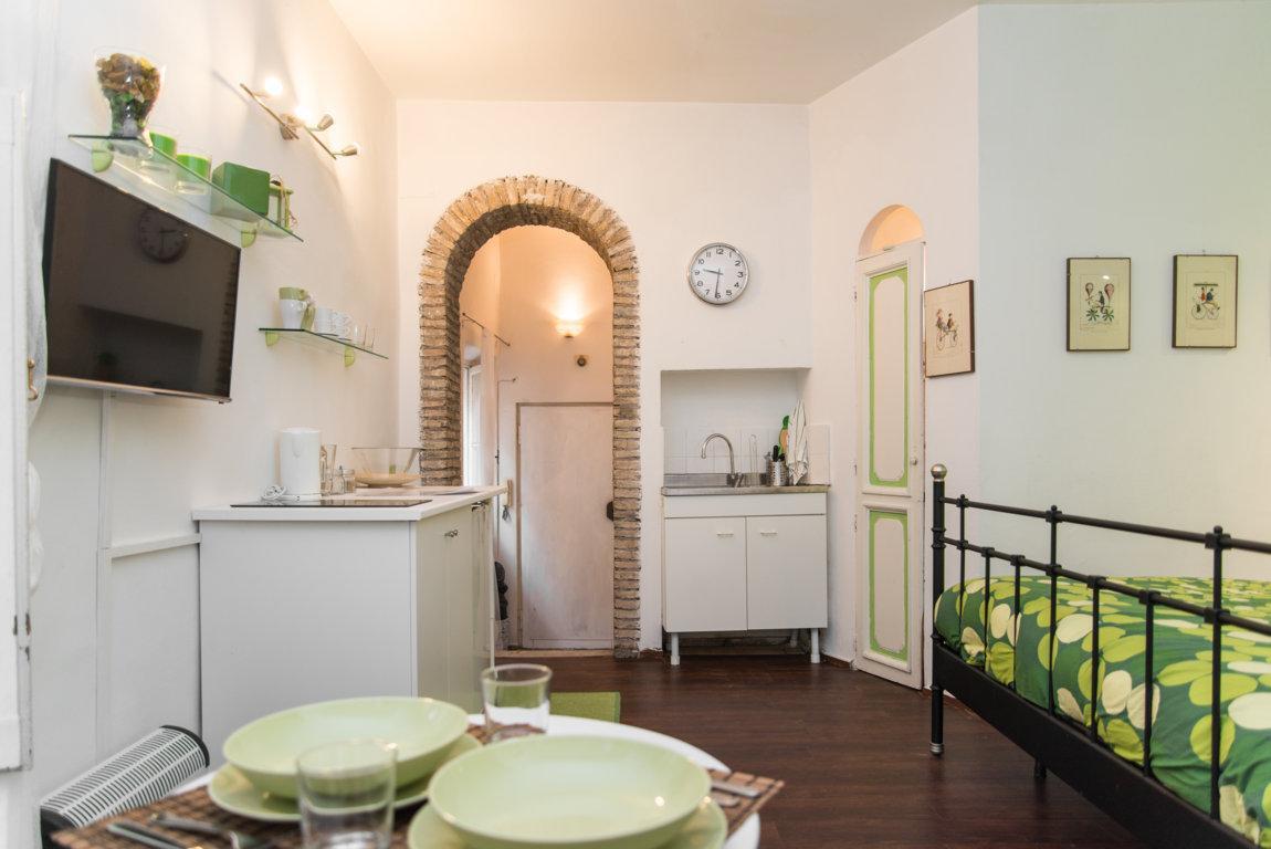 Trastevere Intimate Apartment Рим Екстериор снимка